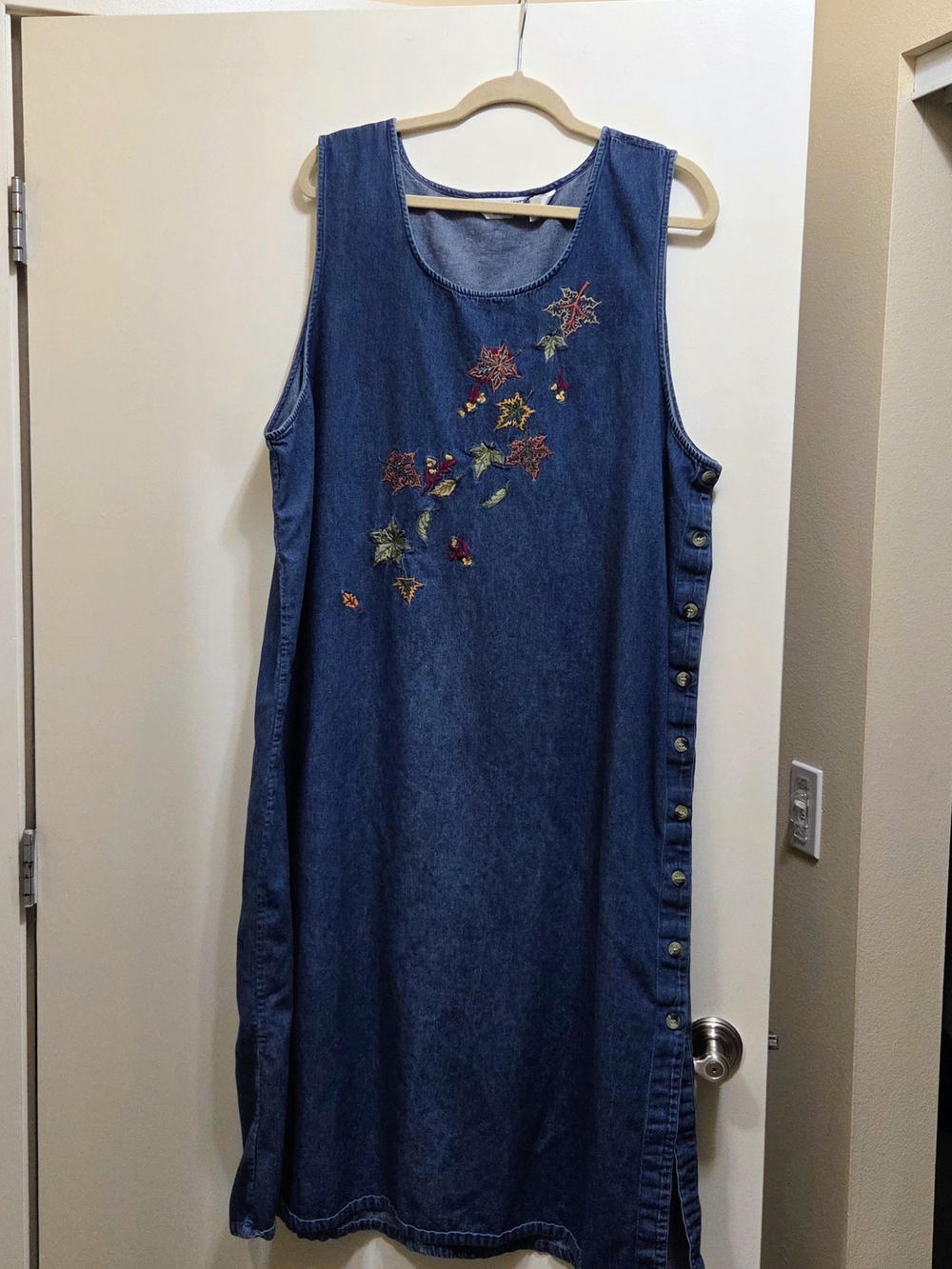 Victoria Jones Fall Leaves Embroidered Denim Bottoned Pinafore Dress 2X